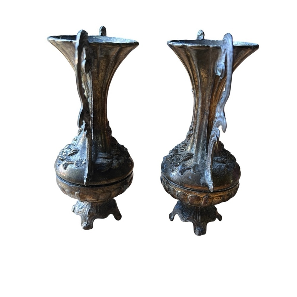 Vintage Italian Floral Ornate Metal Patina Bud Vase Pair Romantic - Picture 3 of 8